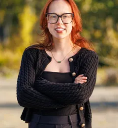 Cora Davis primary photo